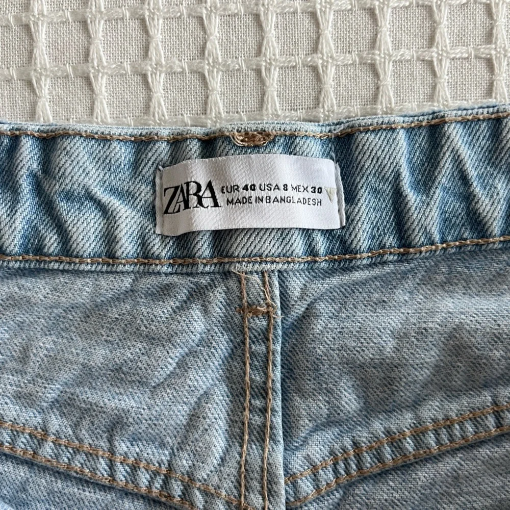 ZARA Hi Rise Curved Shorts Light Blue Denim Size 29 (Size 8) - Picture 7 of 8